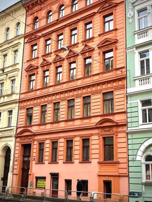 Leger Residence Apartment Praga Exterior foto